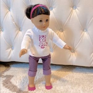 SOLD!!     AMERICAN GIRL Sweater and Pants Outfit